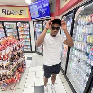 Meet your Posher, Ty